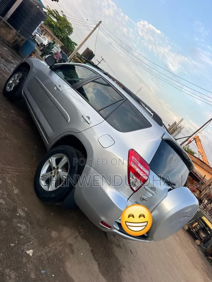Toyota RAV4 2012 Silver