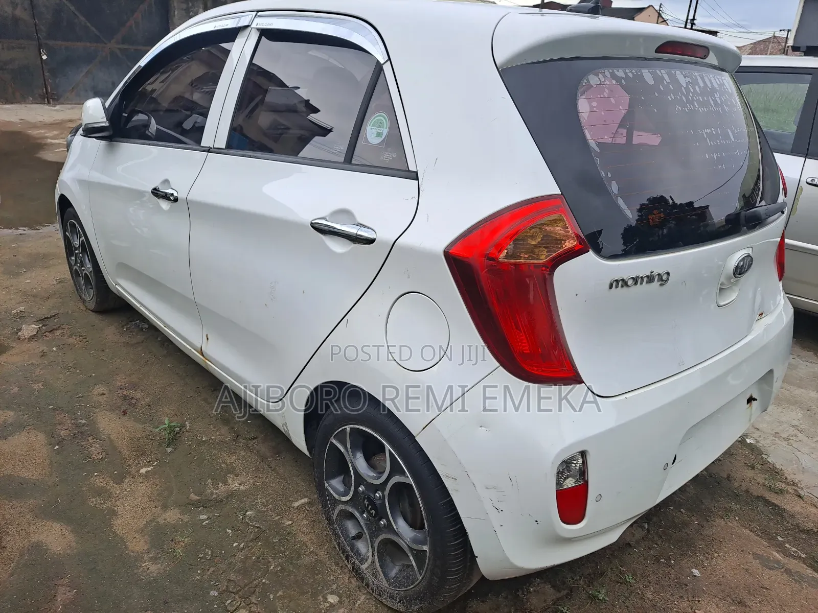Kia Morning 2011 White