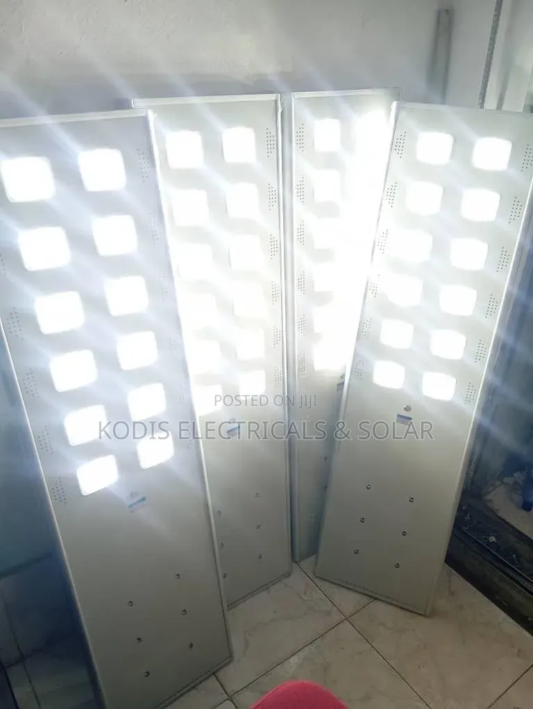 12 Eyes Industrial Solar Street Light.