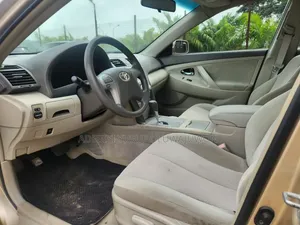 Toyota Camry 2011 Gold
