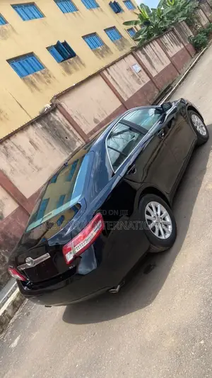 Toyota Camry XLE V6 4dr Sedan (3.5L 6cyl 6A) 2011 Black