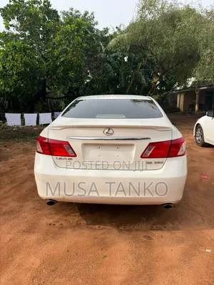 Lexus ES 350 2011 White