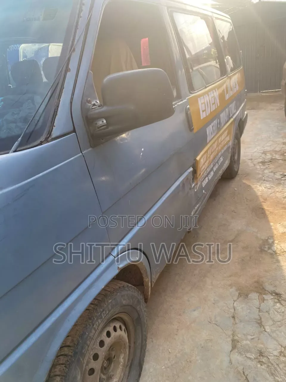 Volkswagen Transporter 2005 Blue