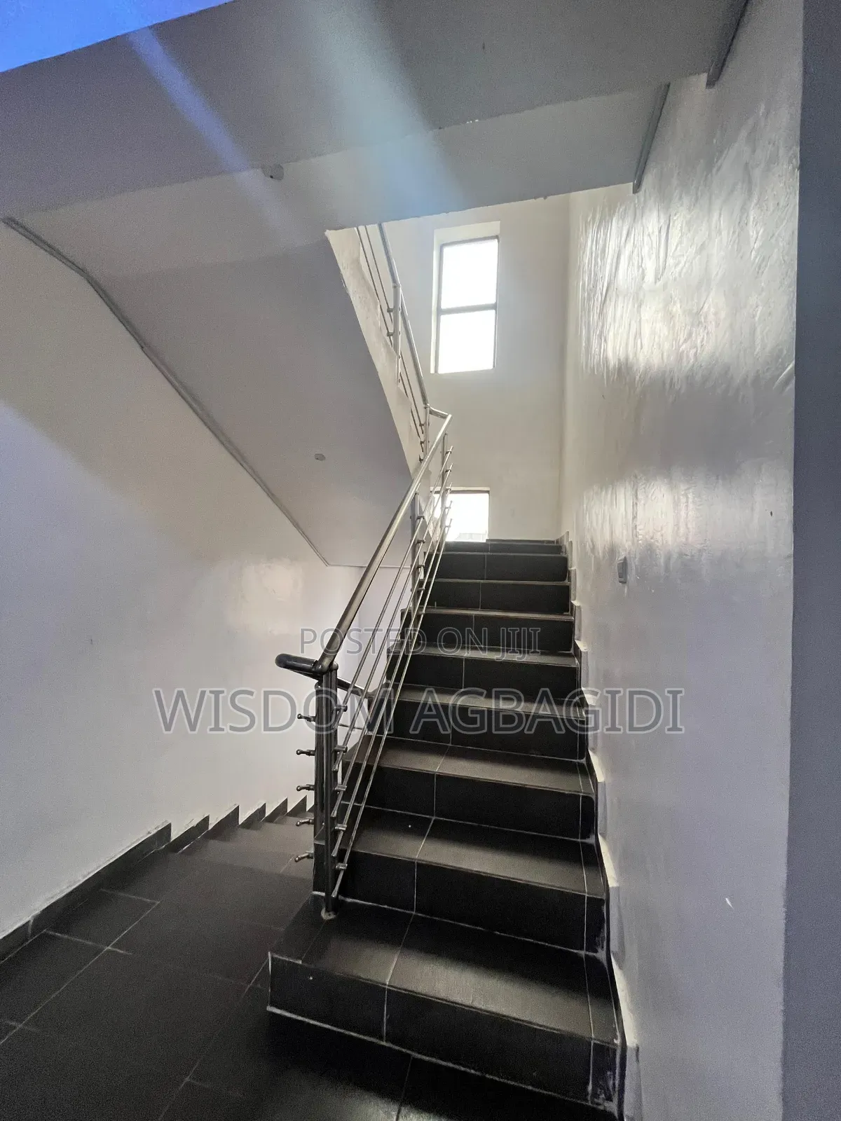 Service Apartment