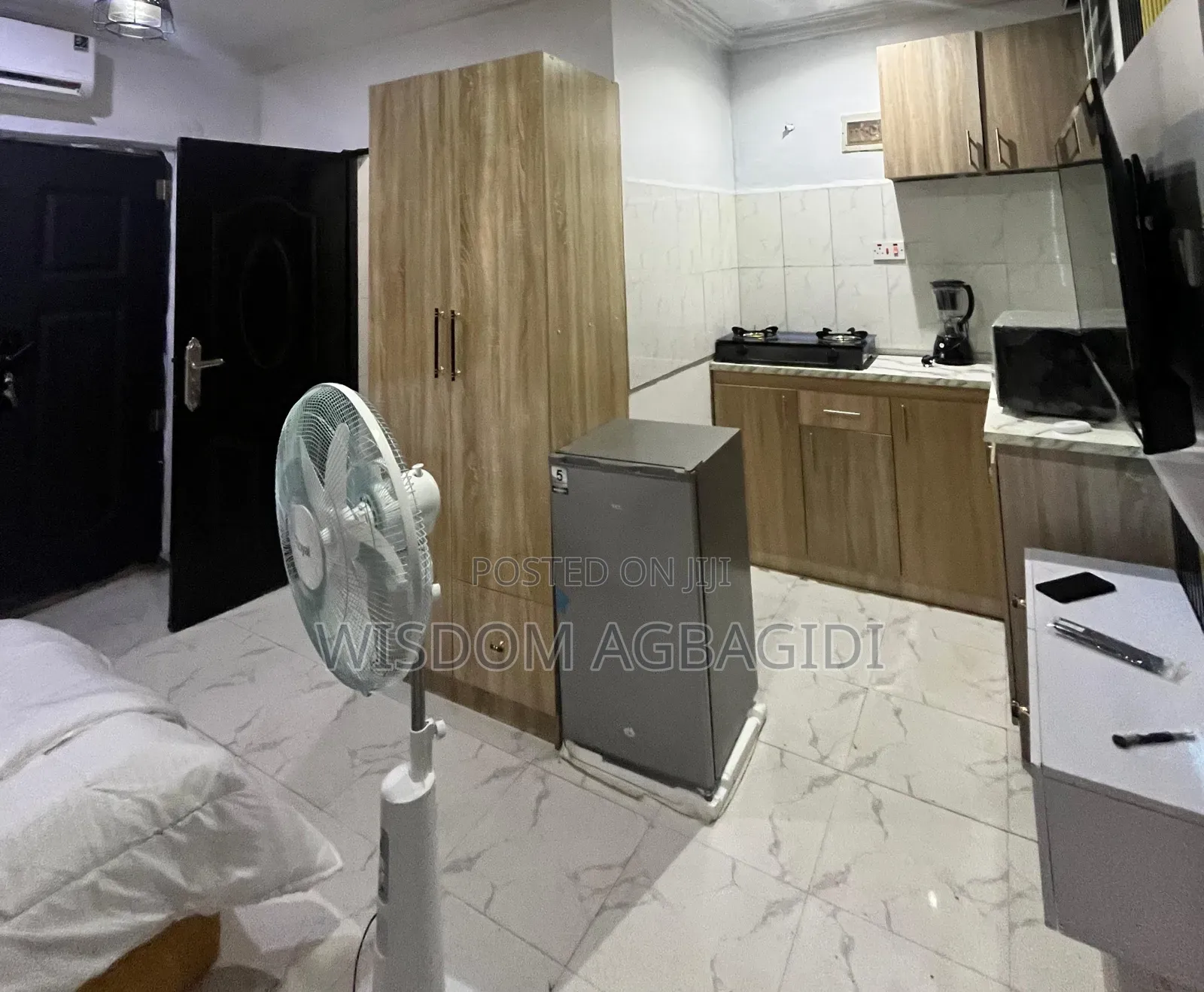 Service Apartment