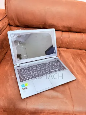 Laptop Acer Aspire 1600X 8GB Intel Core i7 HDD 500GB