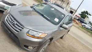 Hyundai Santa Fe Limited 2011 Gray