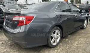 Toyota Camry 2012 Gray