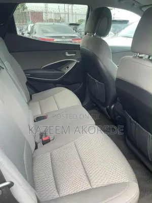 Hyundai Santa Fe SE AWD 2017 Silver