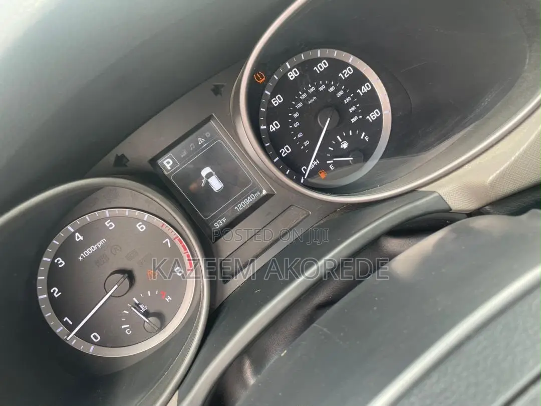 Hyundai Santa Fe SE AWD 2017 Silver