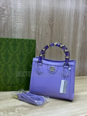 Gucci Luxury Bag Available in Colours,
Fully Boxed Medium Size ( 22cm)