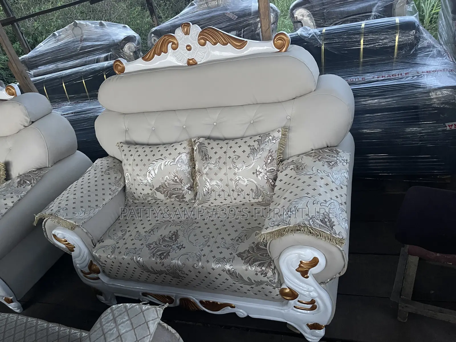 Royal Seat
