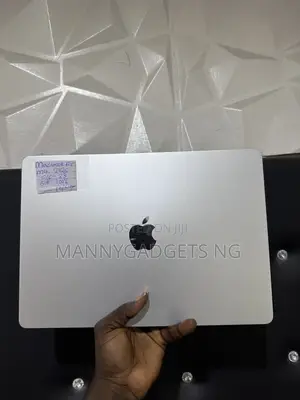 Laptop Apple MacBook Air 2025 M4 16GB Apple M4 SSD 512GB