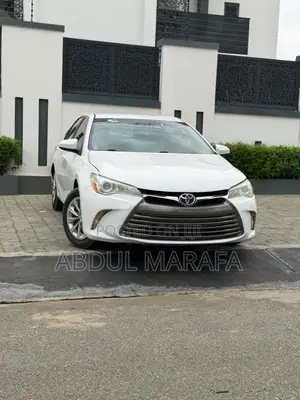 Toyota Camry 2016 White