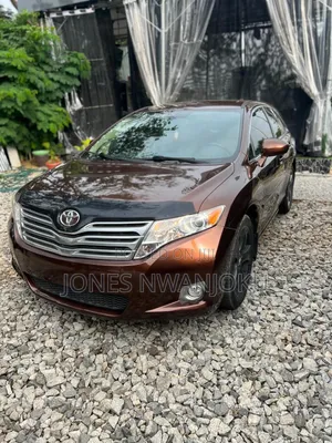 Toyota Venza V6 AWD 2010 Gray
