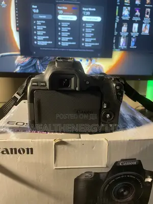 Canon 250D Camera