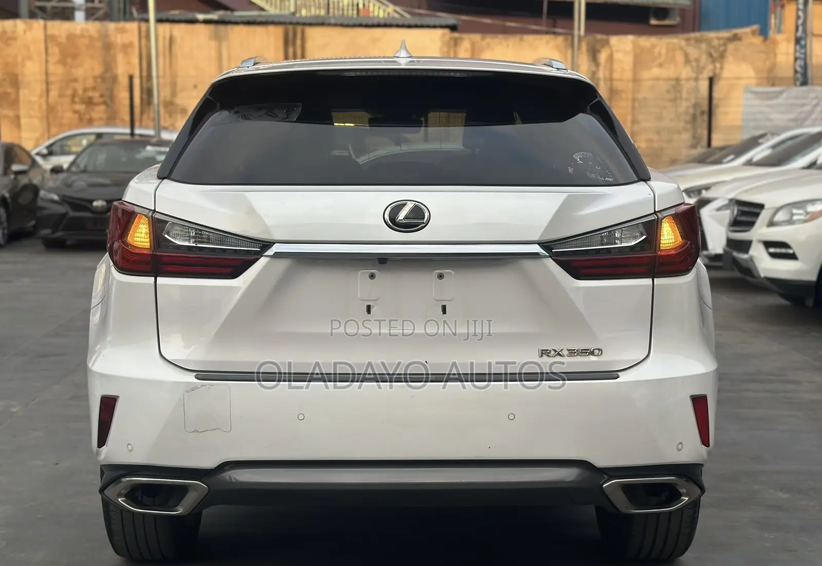 Lexus RX 350 AWD 2017 White