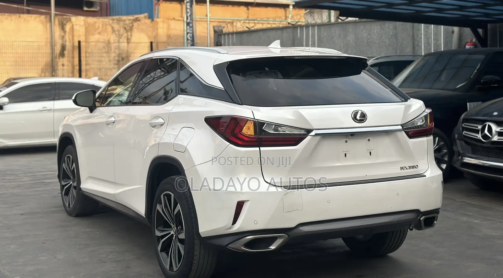 Lexus RX 350 AWD 2017 White