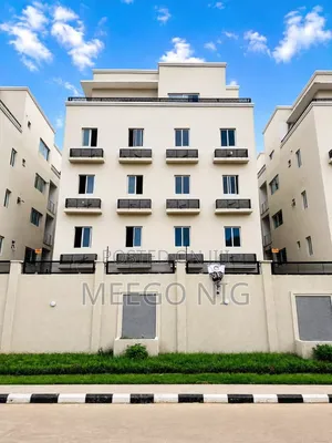 2bdrm Apartment in Illasan Ikate Lekki, Ilasan for sale