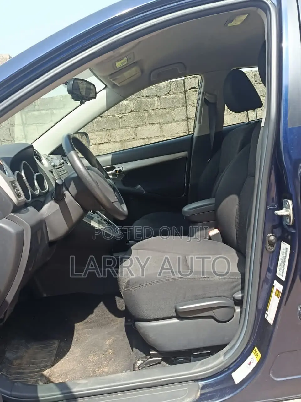 Pontiac Vibe 2010 Blue