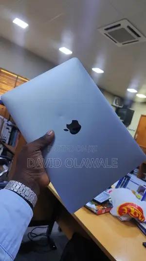 Laptop Apple MacBook Air 8GB Intel Core i5 SSD 256GB