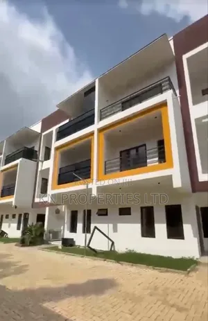 4bdrm Duplex in Kado for rent