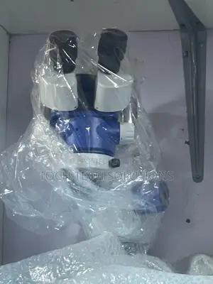 Koocu Mp-1 Trinocular Stereo Microscope