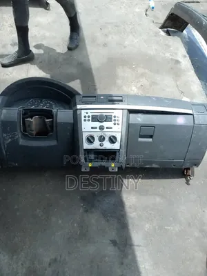 Dashboard for Opel Zafira (2007)