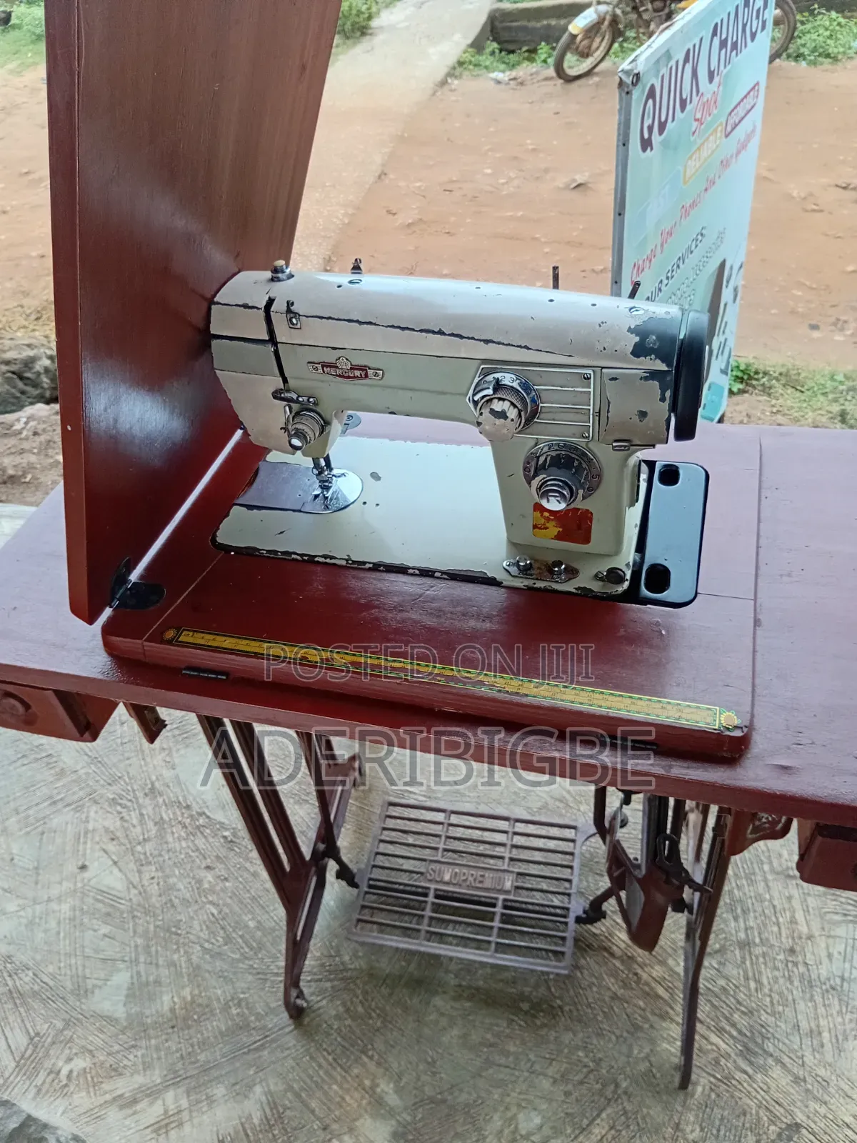 Zigzag Sewing Machine