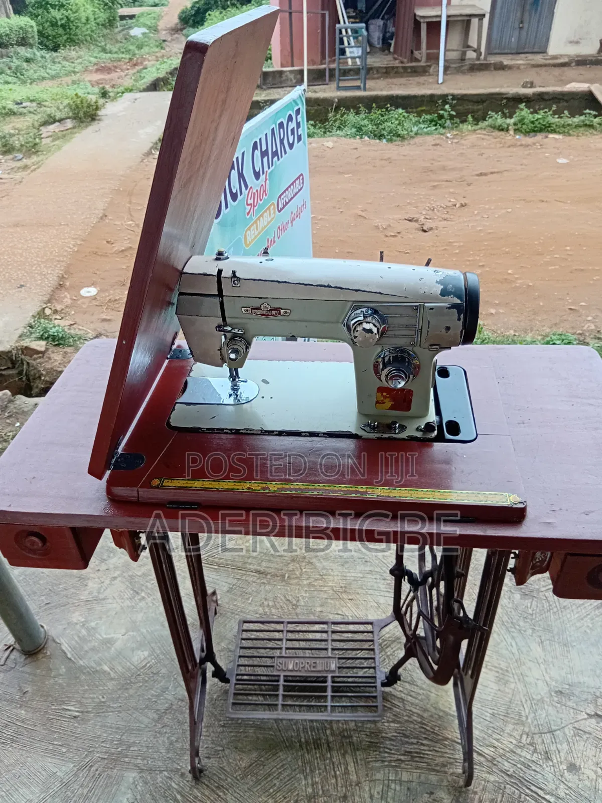 Zigzag Sewing Machine
