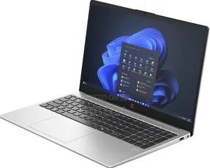 New Laptop HP 240 G10 8GB Intel Core i5 SSD 512GB