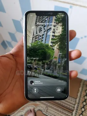 Apple iPhone 11 128 GB White