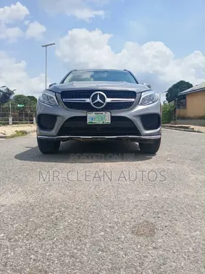 Mercedes-Benz GLE-Class 2016 Gray