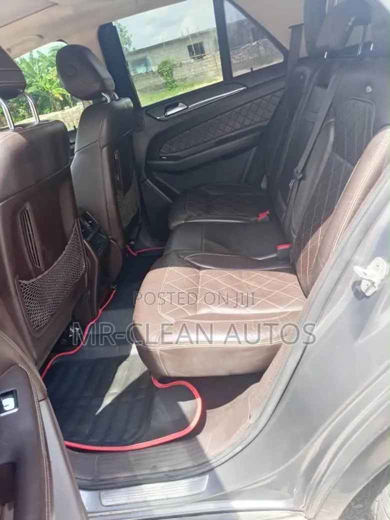 Mercedes-Benz GLE-Class 2016 Gray