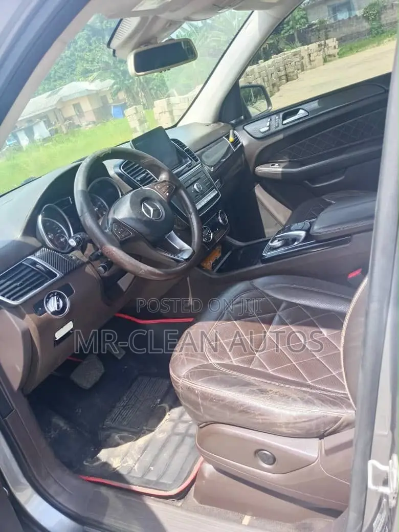 Mercedes-Benz GLE-Class 2016 Gray