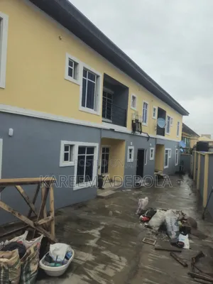 2bdrm Block of Flats in Magodo Phase 2 for rent