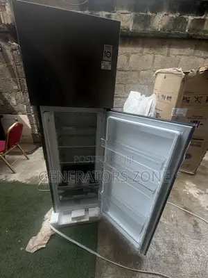 LG GL-B262PQKB 287L Modern Double Door Refrigerator