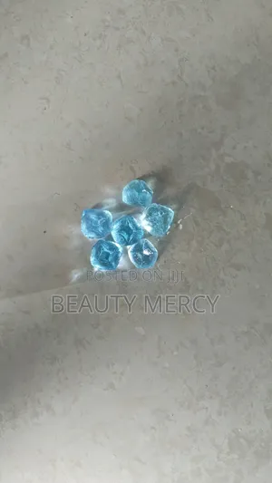 Aqua Blue Glass Stone for Aquarium and Vase Deco