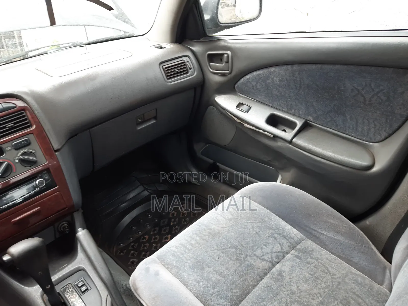 Toyota Corolla 2000 Blue