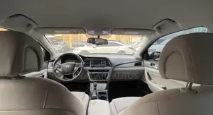 Hyundai Sonata Limited 4dr Sedan (2.4L 4cyl 6A) 2015 Blue