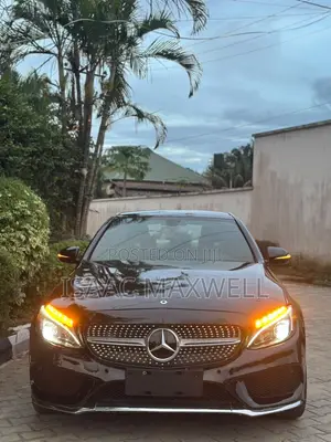 Mercedes-Benz C300 2015 Black