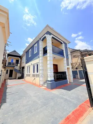 4bdrm Duplex in Oko-Oba for sale
