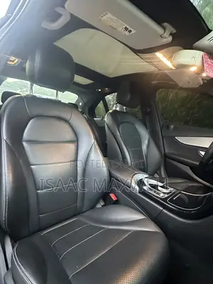 Mercedes-Benz C300 2015 Black