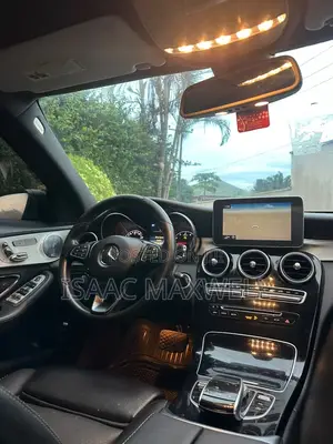 Mercedes-Benz C300 2015 Black