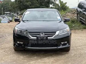Honda Accord Touring V-6 4dr Sedan (3.5L 6cyl 6A) 2015 Black