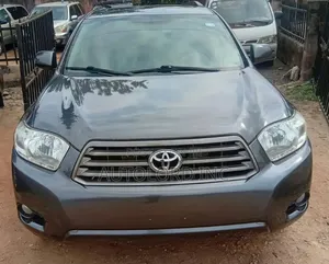 Toyota Highlander 2010 Gray