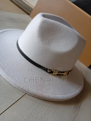 Luxury Round/Felt Hats to Elevate Your Attire.