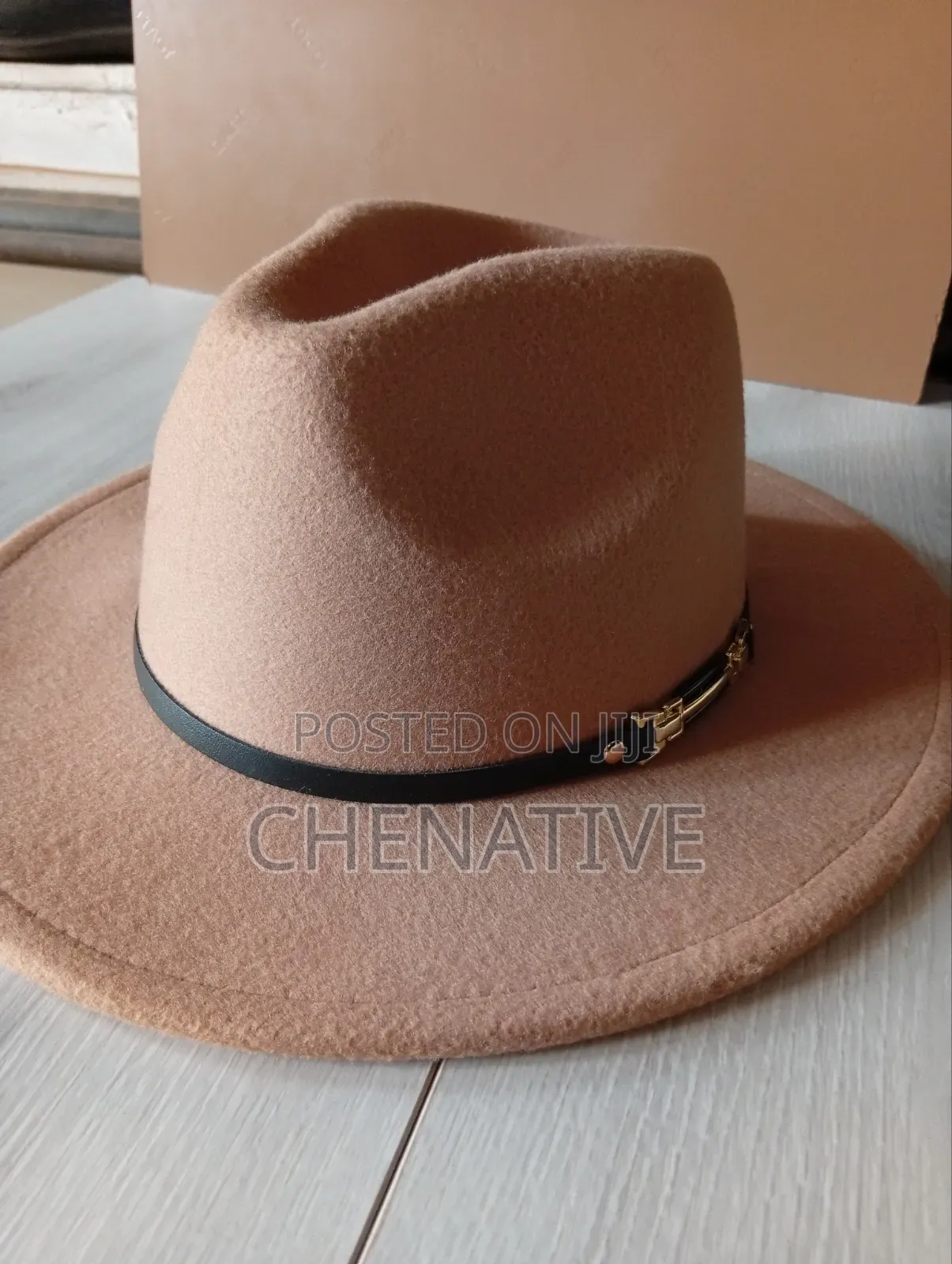 Luxury Round/Felt Hats to Elevate Your Attire.
