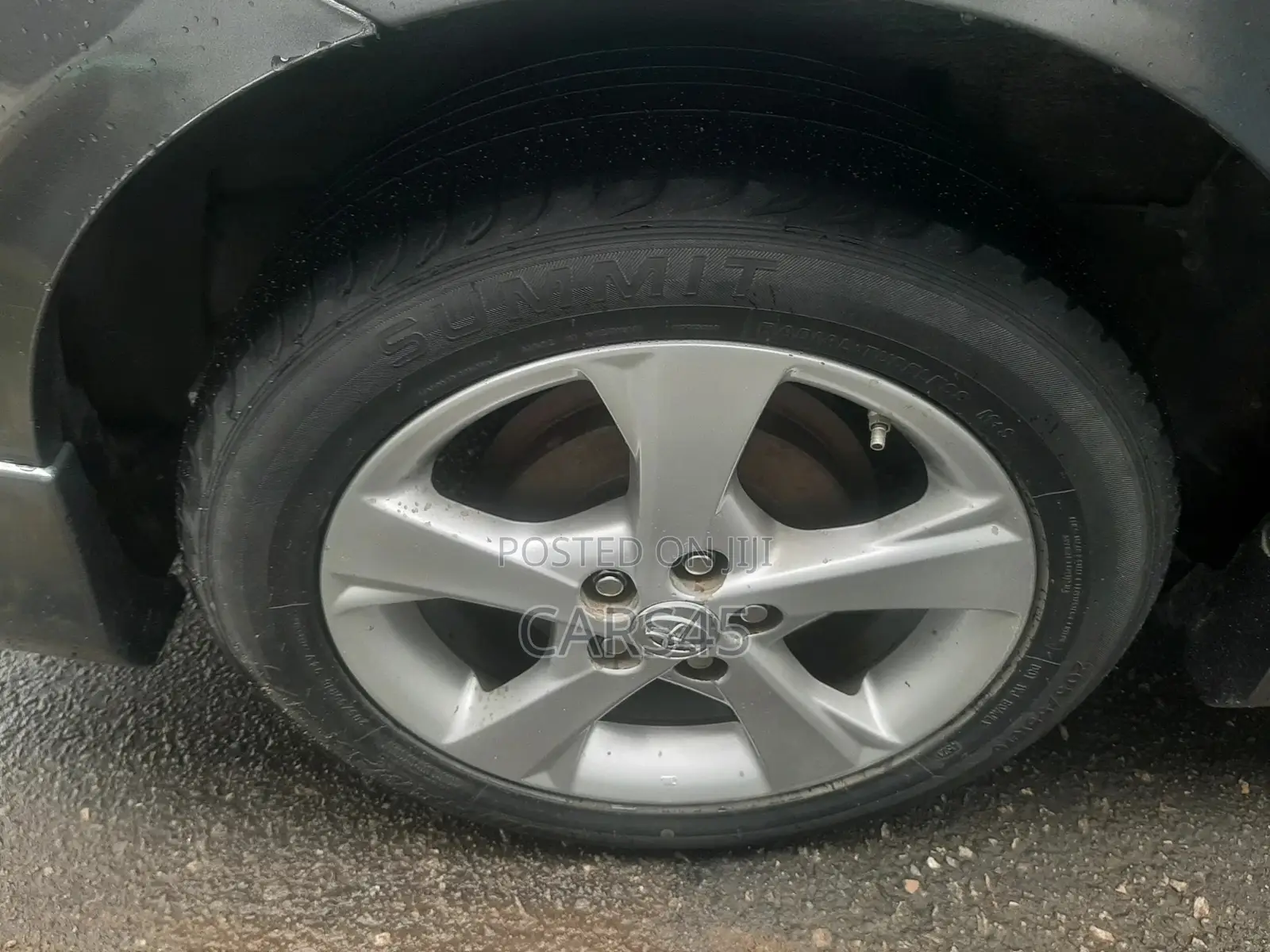 Toyota Corolla 2011 Gray