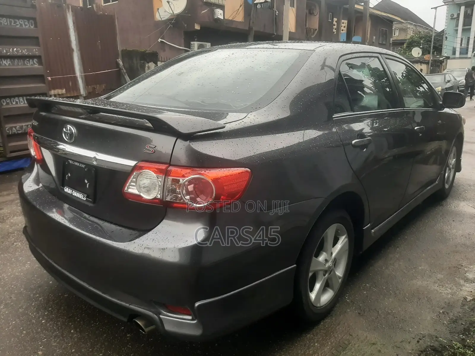 Toyota Corolla 2011 Gray